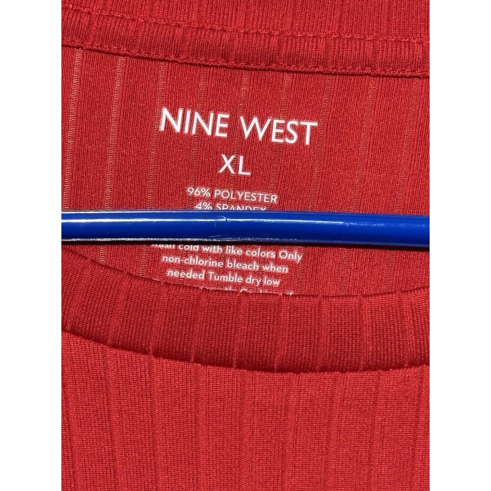 Nine West Women's Red Sleeveless Top Sz XL NWT - Picture 3 of 3